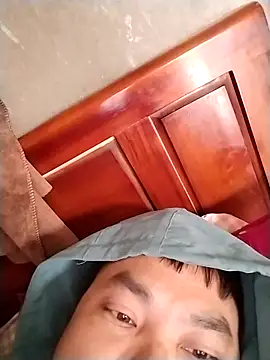 Luckyy03 online show from 12/18/25, 05:12