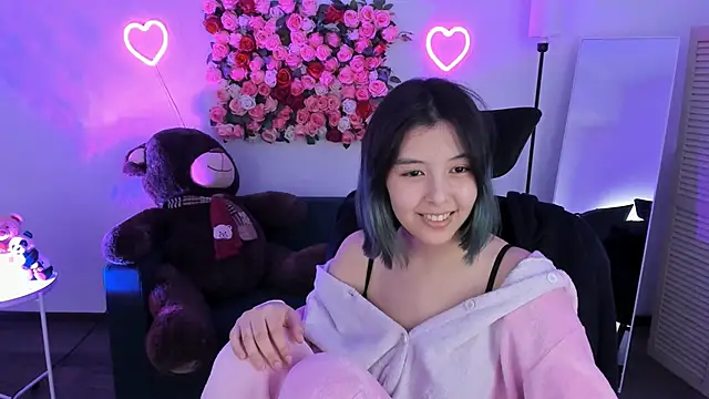 SirenMystiq online show from 04/15/26, 07:58