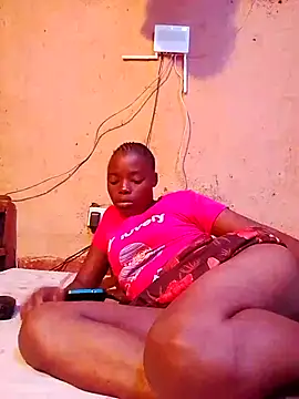 Snapshot of SEXY-NAIMA chatting on 01/16/26, 04:49 SEXY-NAIMA online show from 01/16/26, 04:49