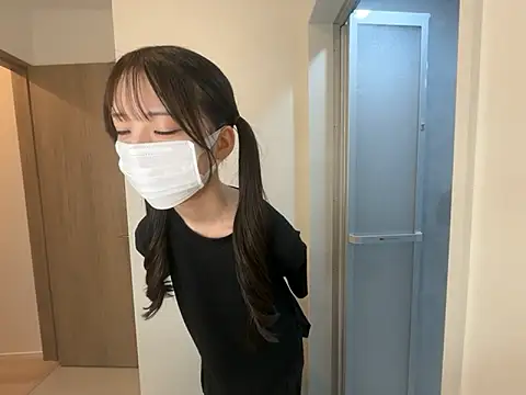 Gokujyo-Namanaka online show from 05/18/26, 03:17