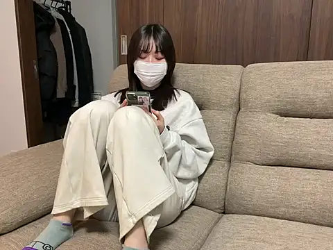 Gokujyo-Namanaka online show from 01/09/26, 10:55