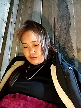 Snapshot of -myaa- chatting on 01/09/26, 10:06 -myaa- online show from 01/09/26, 10:06