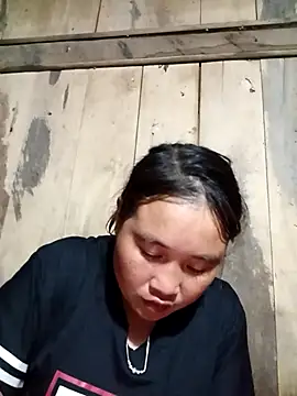 Snapshot of -myaa- chatting on 12/14/25, 11:16 -myaa- online show from 12/14/25, 11:16