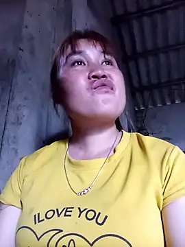 Snapshot of -myaa- chatting on 02/15/26, 08:35 -myaa- online show from 02/15/26, 08:35