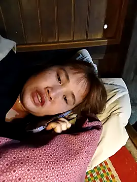 Snapshot of -myaa- chatting on 01/15/26, 02:04 -myaa- online show from 01/15/26, 02:04