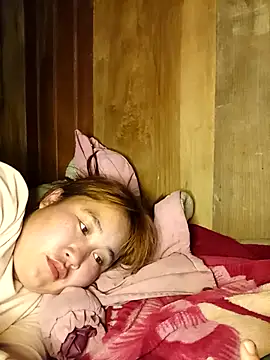 Snapshot of -myaa- chatting on 02/13/26, 04:51 -myaa- online show from 02/13/26, 04:51