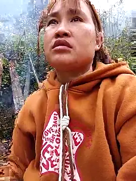 Snapshot of -myaa- chatting on 02/10/26, 02:10 -myaa- online show from 02/10/26, 02:10