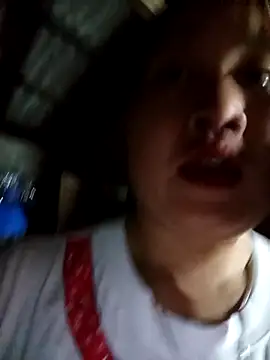 Snapshot of -myaa- chatting on 12/20/25, 01:03 -myaa- online show from 12/20/25, 01:03