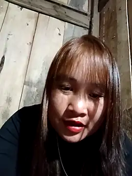 Snapshot of -myaa- chatting on 12/18/25, 06:29 -myaa- online show from 12/18/25, 06:29