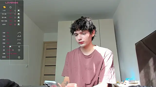 colestorm  online show from 05/19/26, 04:08