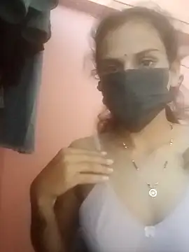 harshita01 online show from 12/22/25, 08:25