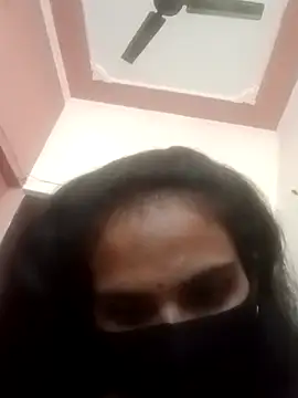 harshita01 online show from 02/10/26, 10:25
