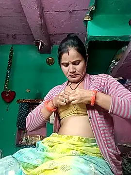 Kinjal pande online show from 12/18/25, 01:48