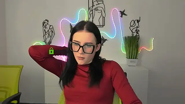 alia skay online show from 12/17/25, 07:02