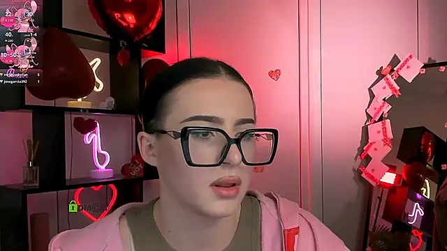 alia skay online show from 02/11/26, 10:53