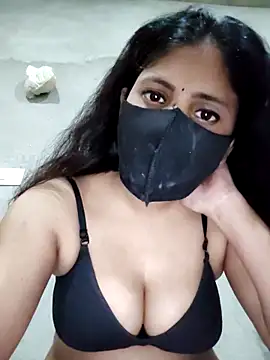 kanika05 online show from 02/23/26, 11:33