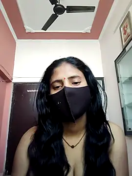 kanika05 online show from 01/13/26, 07:12