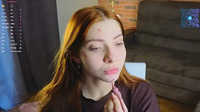 VelvetZephra online show from 04/14/26, 03:06