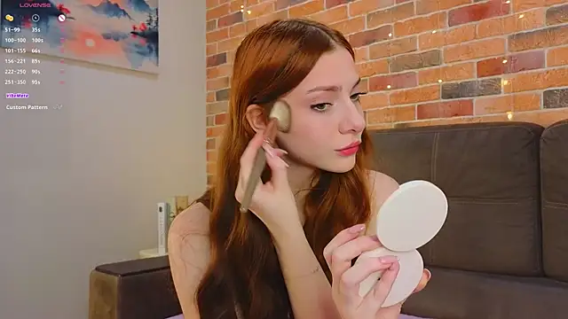 VelvetZephra online show from 04/17/26, 03:26