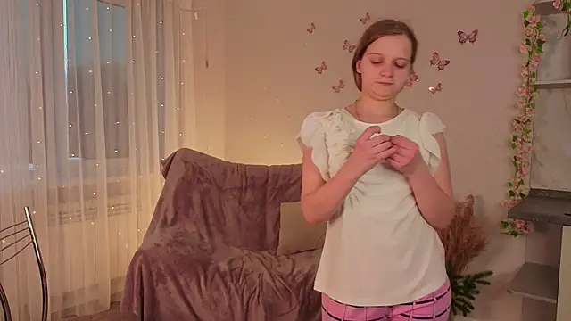 HazeElariel online show from 03/28/26, 03:24