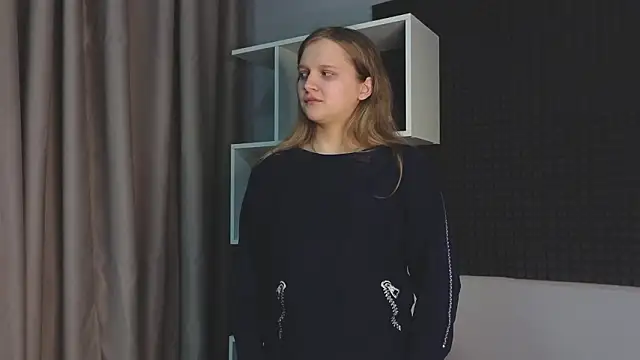 HazeElariel online show from 03/16/26, 02:43