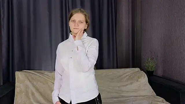 HazeElariel online show from 03/21/26, 03:38