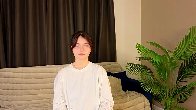 NyraVesperis online show from 03/24/26, 03:12