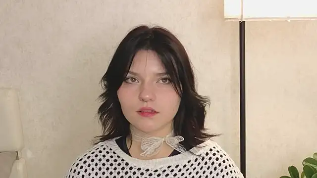 NyraVesperis online show from 05/23/26, 07:18