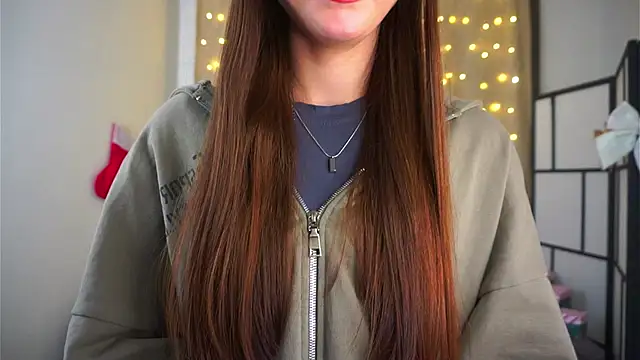 Snapshot of KathiGulston chatting on 12/15/25, 08:25 KathiGulston online show from 12/15/25, 08:25