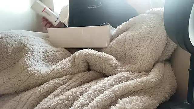 ijustturned18today online show from 01/18/26, 11:24