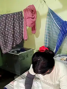 Cuple masti72 online show from 12/19/25, 04:53
