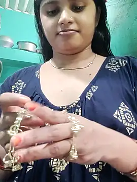 Snapshot of Cuple_masti72 chatting on 06/27/26, 07:58 Cuple masti72 online show from 06/27/26, 07:58