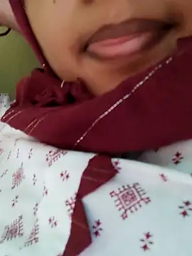 Snapshot of Cuple_masti72 chatting on 06/12/26, 08:56 Cuple masti72 online show from 06/12/26, 08:56