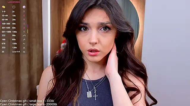 NatishaAlpern online show from 12/22/25, 02:44