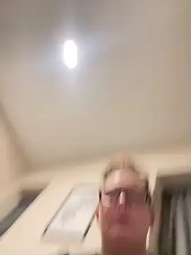 kissmyarch online show from 12/16/25, 11:20