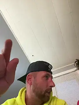 ToneTone2222 online show from 06/17/26, 10:03