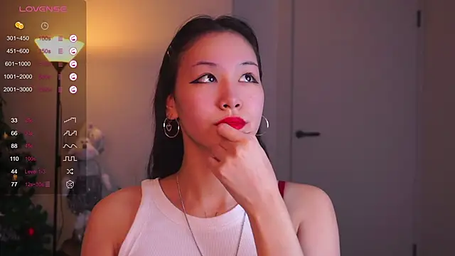 DonaPelligrino online show from 12/18/25, 04:28