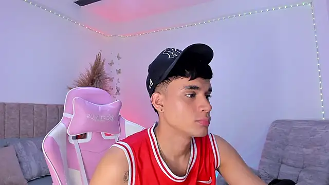 Michael Jordan zz online show from 07/21/26, 11:55