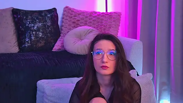 TheaMalekoo online show from 03/08/26, 08:06