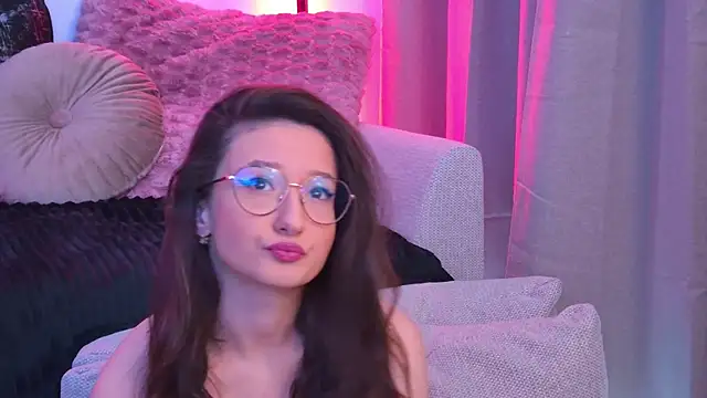 TheaMalekoo online show from 02/14/26, 07:41