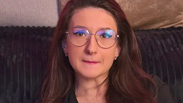 TheaMalekoo online show from 12/22/25, 07:41