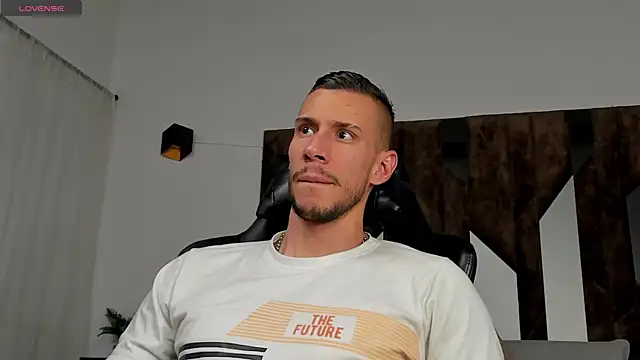 J king   online show from 05/15/26, 07:23