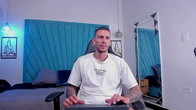 J king   online show from 03/12/26, 09:19