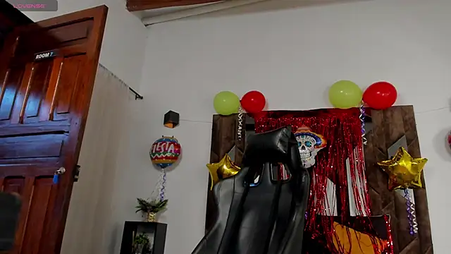 J king   online show from 05/02/26, 12:43