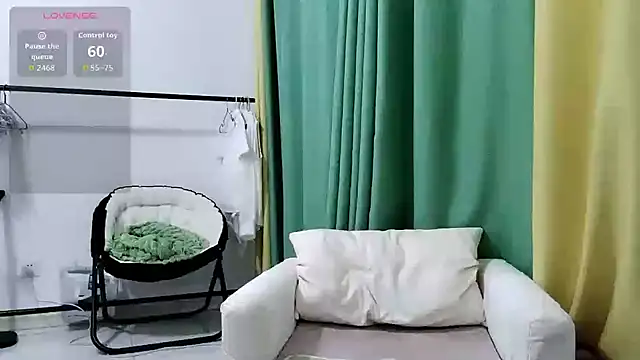 Leila-11 online show from 05/06/26, 12:25