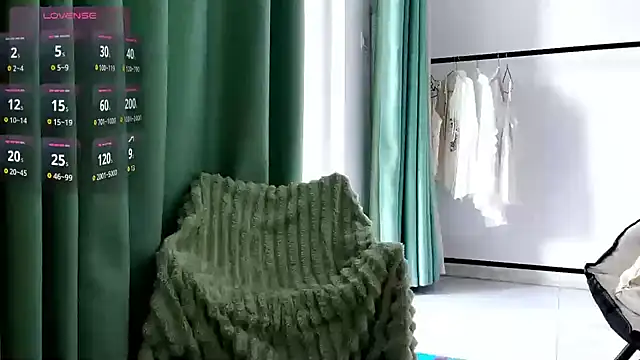 Leila-11 online show from 04/24/26, 12:23