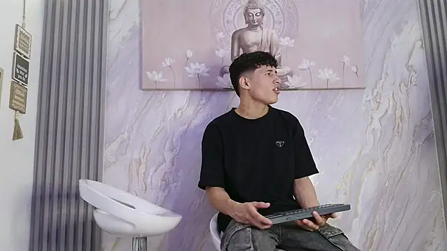 YOUNG GUYS1 online show from 05/10/26, 08:11