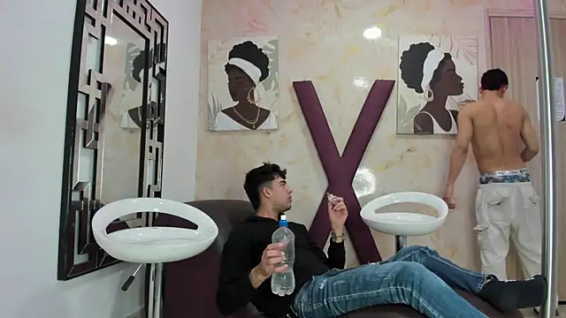 YOUNG GUYS1 online show from 06/04/26, 07:24