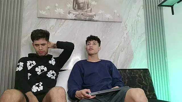 YOUNG GUYS1 online show from 05/15/26, 07:50