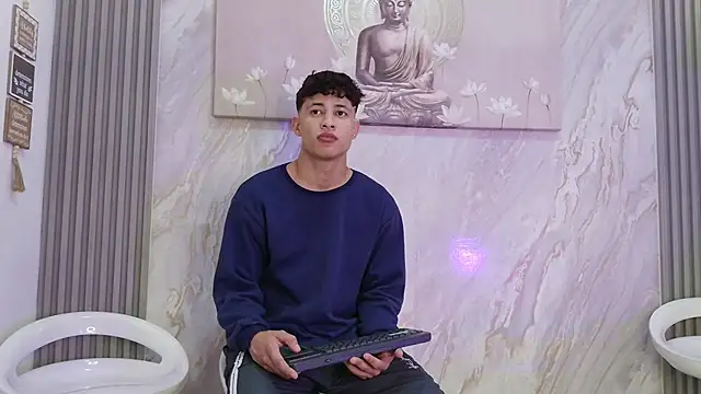 YOUNG GUYS1 online show from 05/07/26, 07:12
